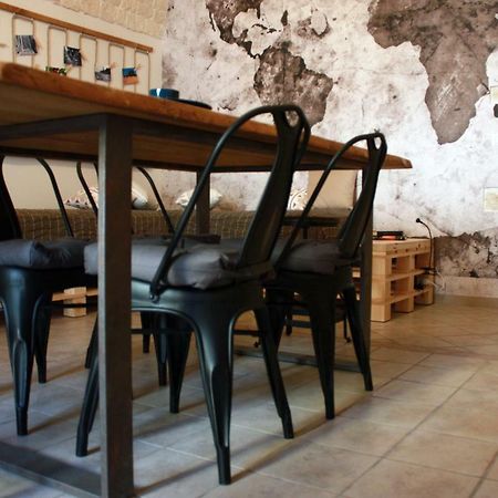 Giramondo Bed&Breakfast トゥーリ エクステリア 写真
