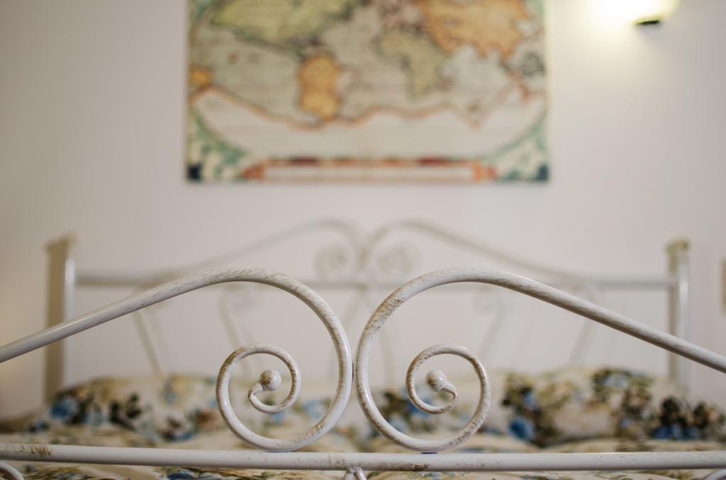 Giramondo Bed&Breakfast トゥーリ エクステリア 写真
