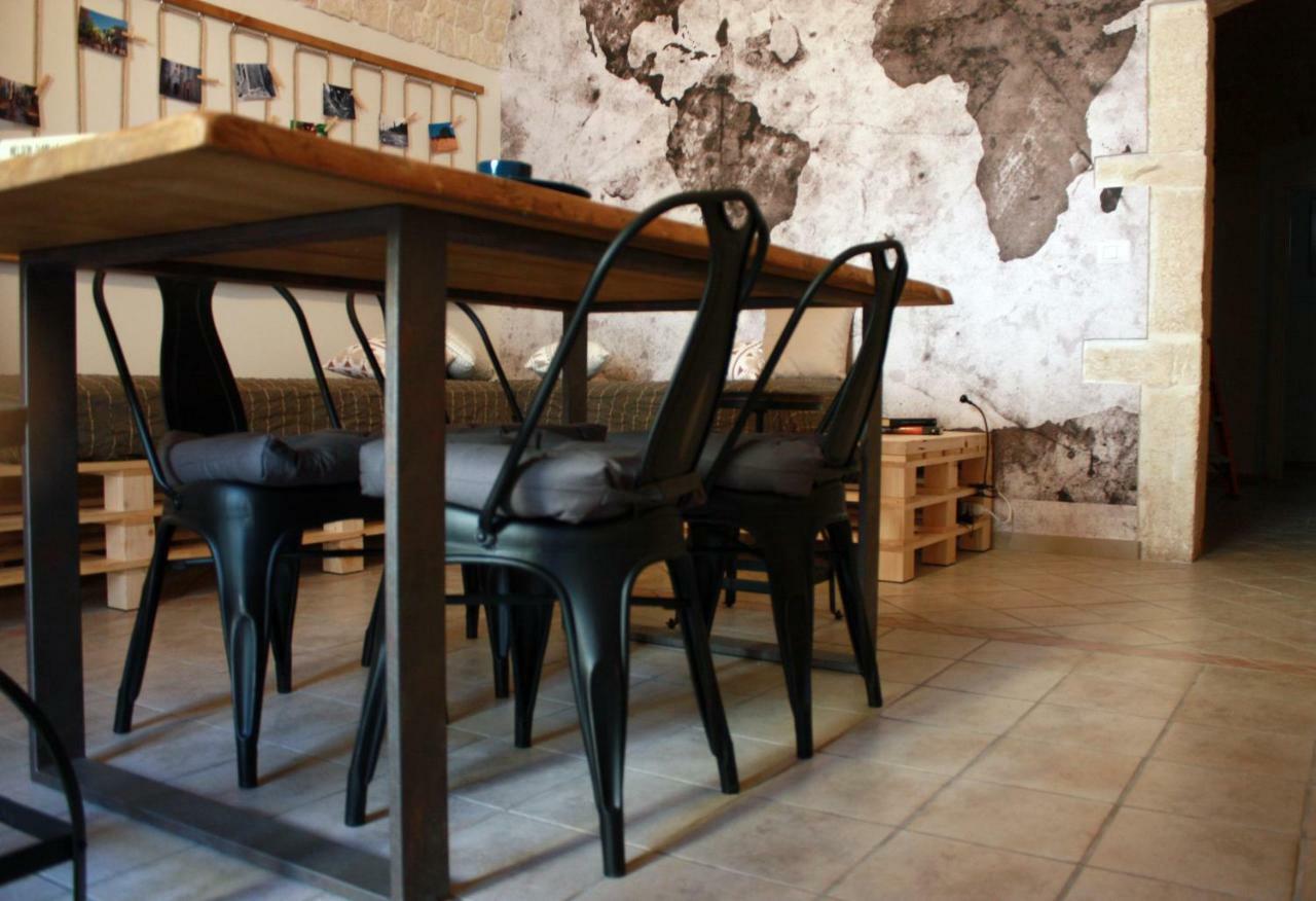 Giramondo Bed&Breakfast トゥーリ エクステリア 写真